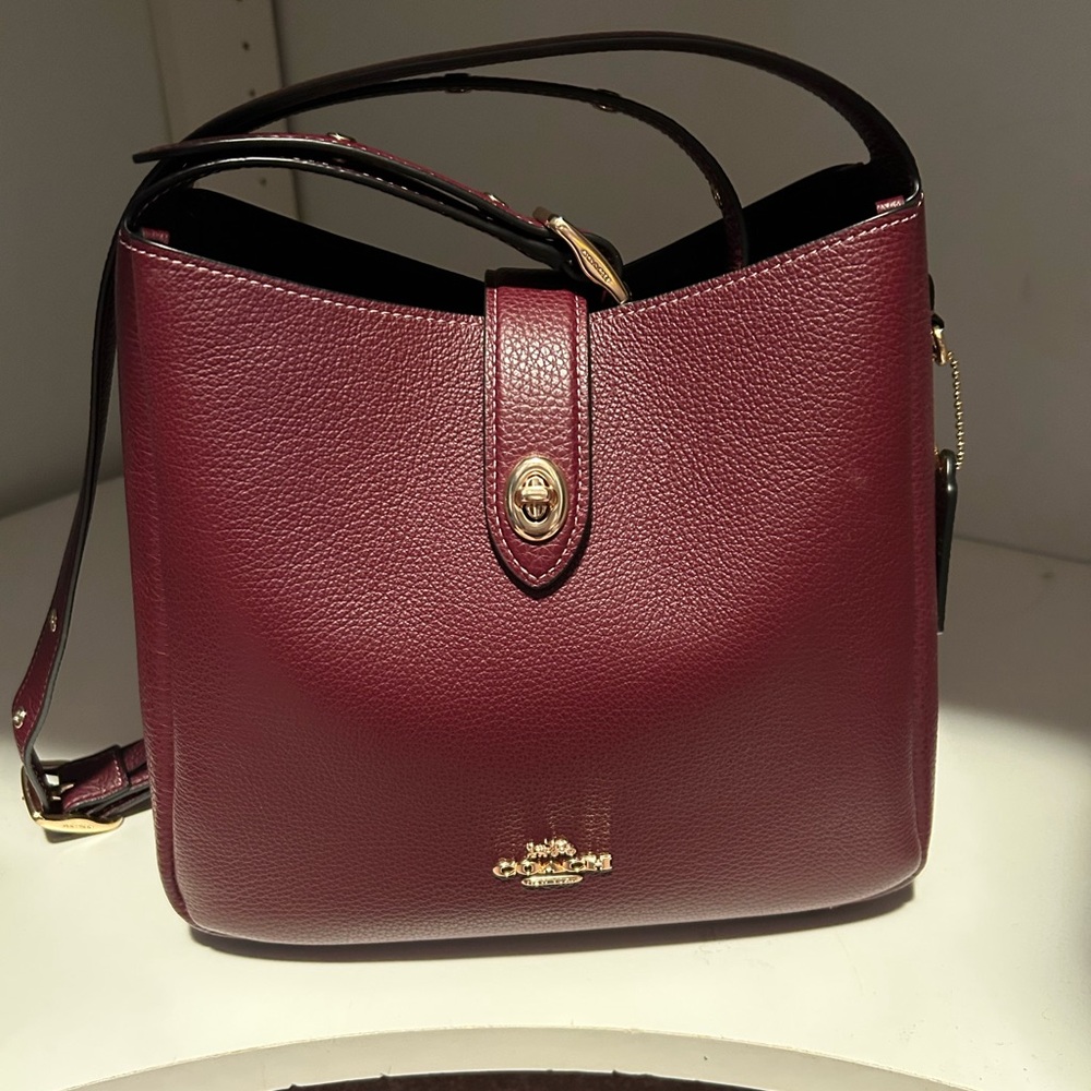Coach Hadley Convertible Shoulder Bag